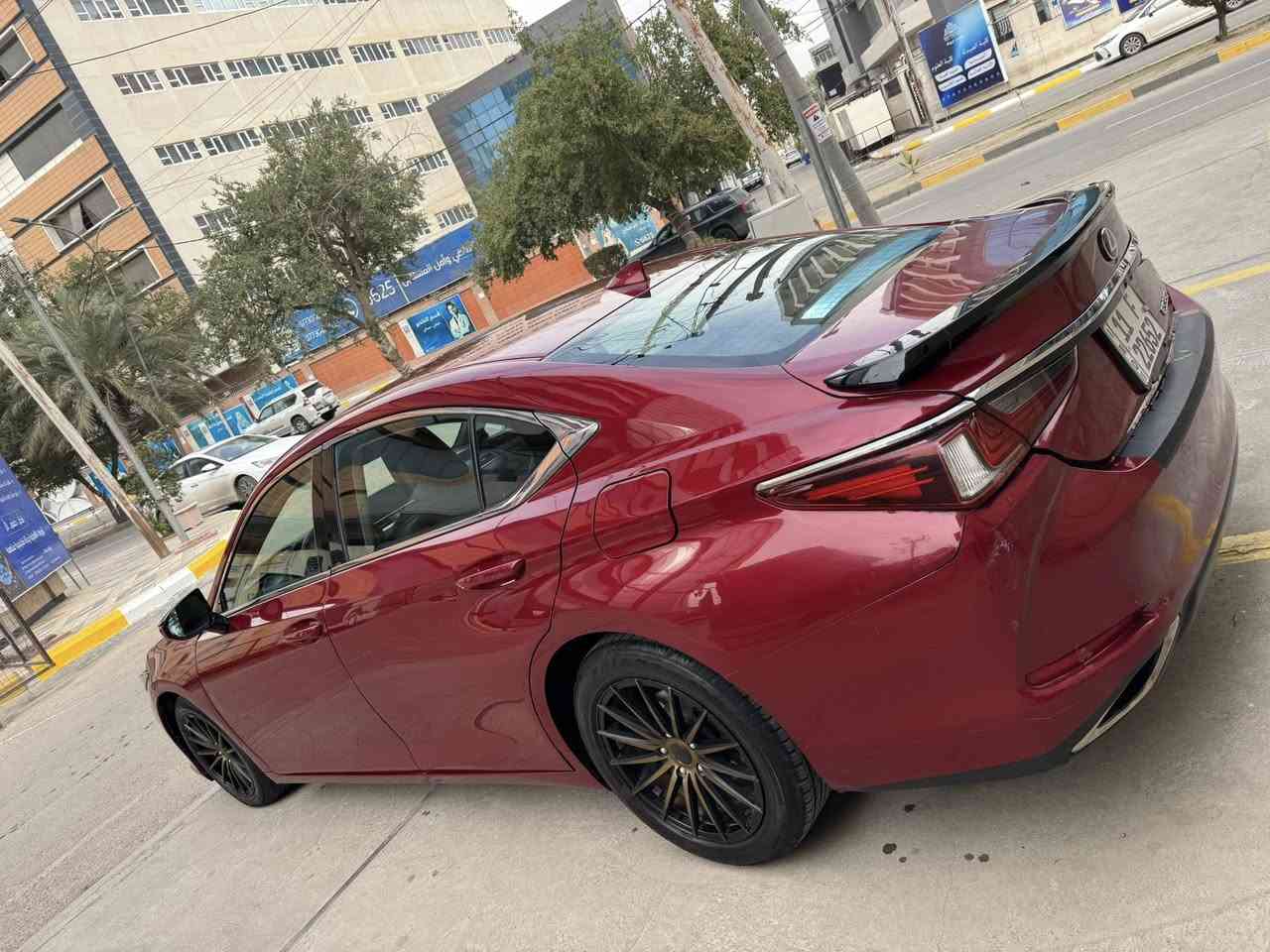 لكزز مديل 2019 لارج مكينه سته سلندر الحجم الرئاسي مكانها بغداد بيها 3 قطع صبغ جاهزه السياره فول مواصفات السعر 220 وبيها مجال للاستفسار***********
