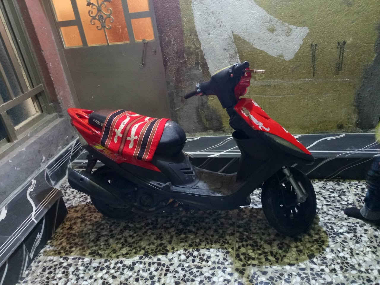 سلام عليكم شباب مكس عدله البيع بوشه 49 بلادي كرهبائيات كله شغاله وشرط الفحص مكينه تشلع شلع السعر 550وبيه مجال حك الجيره مكاني كربلاء حي غدير   رقم ***********
