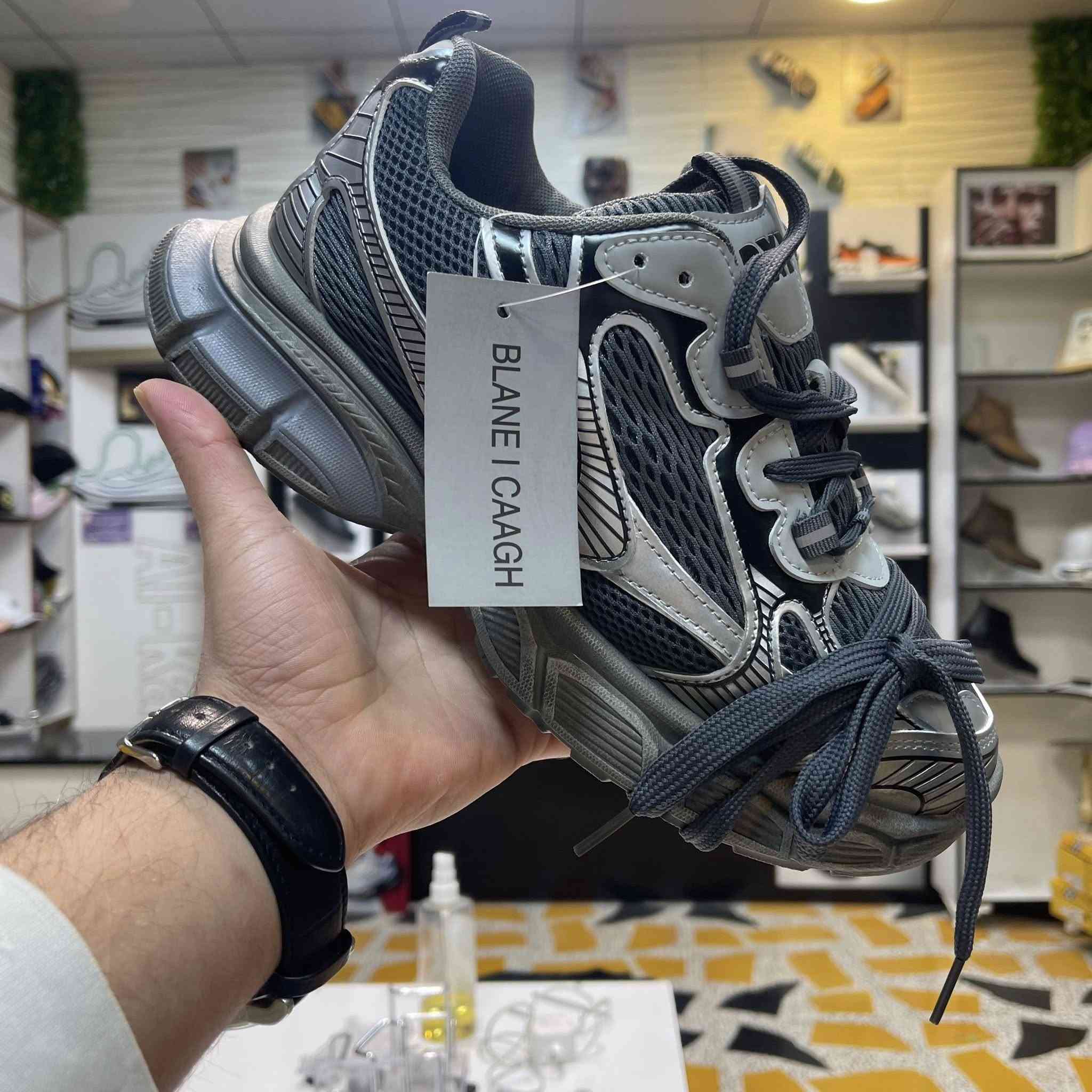 مساء الخير 🤍🌿
🔴  اقوة #تخفيضات_على_مستوة_العراق🔥
سعر القطعة (( 10 #فقط )) 
‼️ملاحظة جميع القطع #ماسترات وليست #استوكات 😉
 ▫️(( محل الكفو للأحذية الرجالية )) ▫️
🗺️ : الانبار 🔹هيت  🔹شارع باب الحارة #صعوداً 📈مجاور (( ازياء صلاح الجبوري ))✨💕
واتساب: 📞*********** 
آنستا :☯️_0782
بإدارة Mustafa Alkfu
