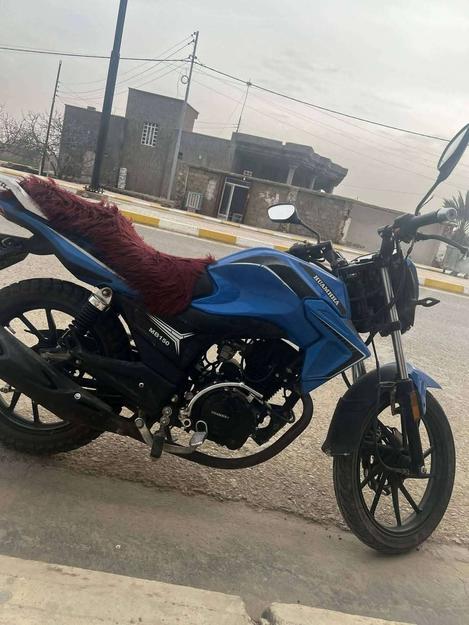 #هايومه موديل 22 للبيع السعر المطلوب ٩٠٠ وبي مجال المكان الرمانه البوعبيد
متواجد ماسنجر واتصال ع رقم ***********
