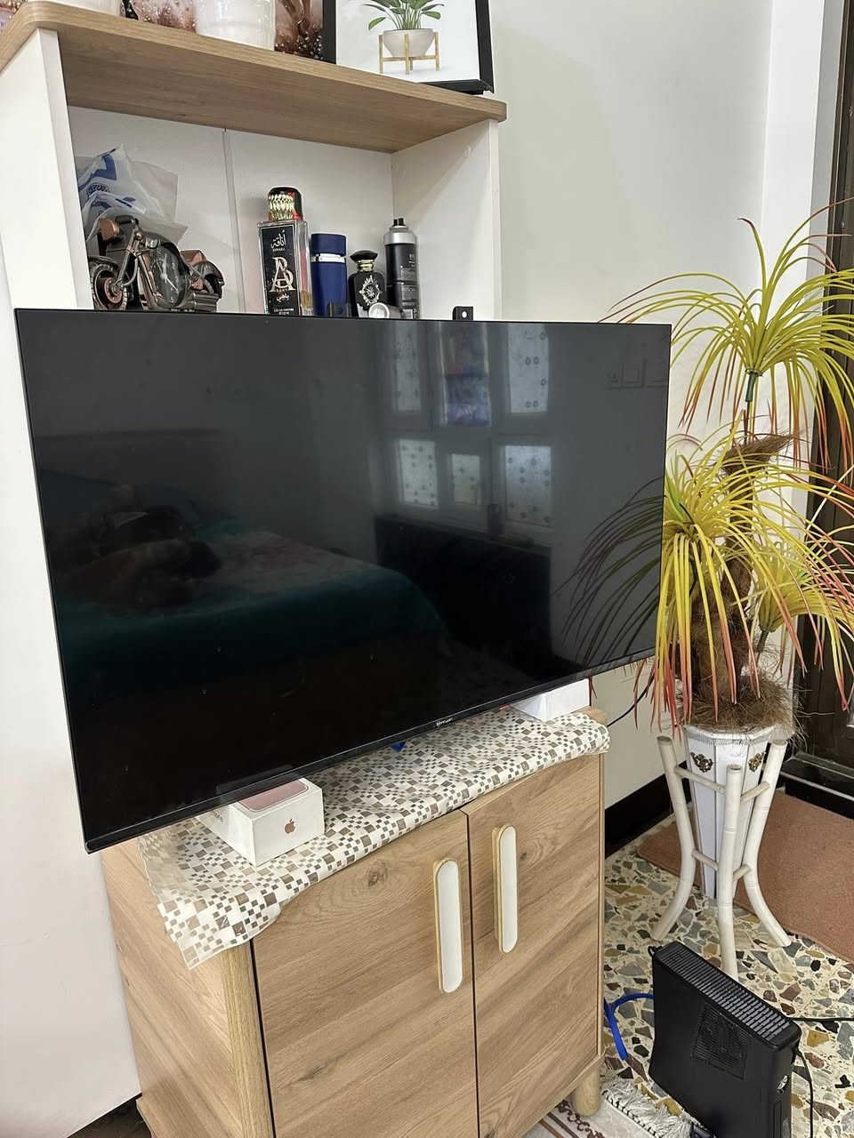 السلام عليكم بلازمه حجم ٤٢ للبيع أم نت سعره ١٥٠ وبيه مجال عنوان رمادي أتصال على رقم ***********
