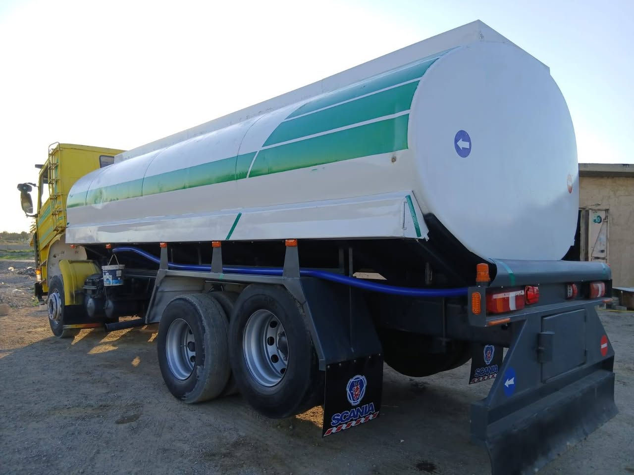 سلام عليكم سكانيه مديل ٩١ مكينة ١٢ ونص كير ٥x٥ اكس عظلة مكفولة،،، ***********،،، ***********
