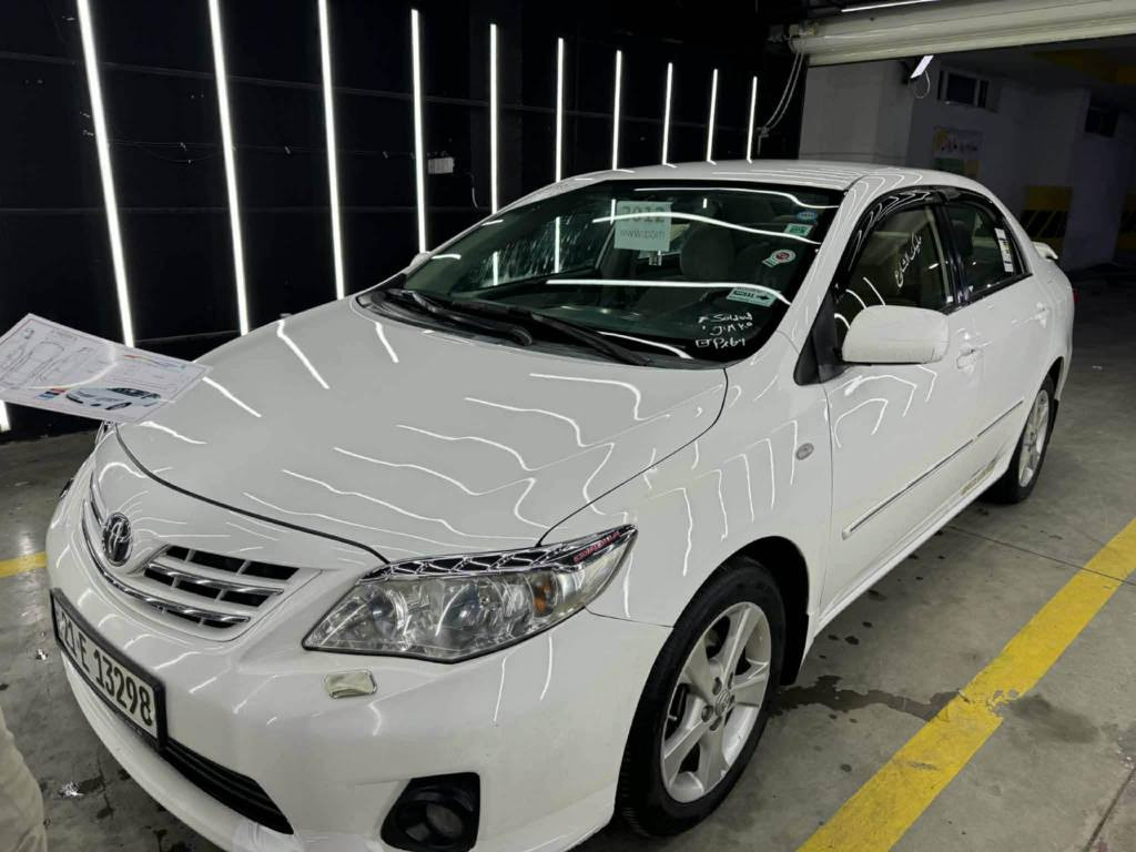 تۆیۆتا کرۆلا  
مۆدیل 2012
گێڕو مەکینە بە شەرت
مەکینە 18ی مەرغوب
بۆیاخی نیە کەمێک کارتی بچوکی هەیە ڕەسمی سۆنەری دانراوە 
هەر چوار تایەی تازەیە 
سەنەوی تازەیە و بەسەرنەچوە
تەحویل غەرامە بە شەرت
نرخی 137$ مەجالێکی برایانە
بۆ پەیوەندی
*********** دار بنديهكان, السليمانية
