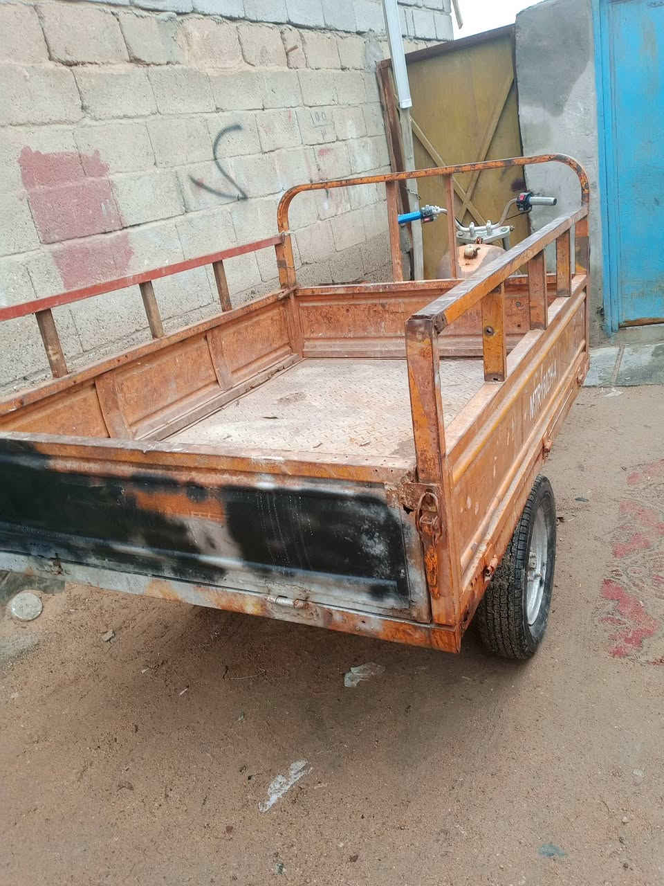 سلام عليكم ستوته ام تي ار ادوات مكفوله من السرقه مكينه نضيفه تايرات نضاف شاصي نضيف سعر550 بيها مجال مكاني البصرة ابو الخصيب *********** متوفر
