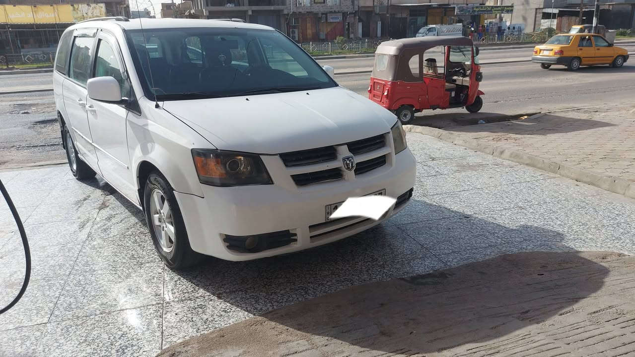 من رخصة الادمن
دوج كرفان كندي2010 اللون الاصلي سلفر مصبوغة ابيض بدون دواخل محرك 3800 فول مواصفات رقم انكليزي بغداد سنوية 2029 كشنات بلع فرس ارضي وبالسقف تبريد 3 قطع جام كهربائي ابواب كهرباء منظومة غاز 80 لتر تخم تاير سيارة جاهزة السعر 110 مكاني العمارة رقم ***********1 ابو محمد
