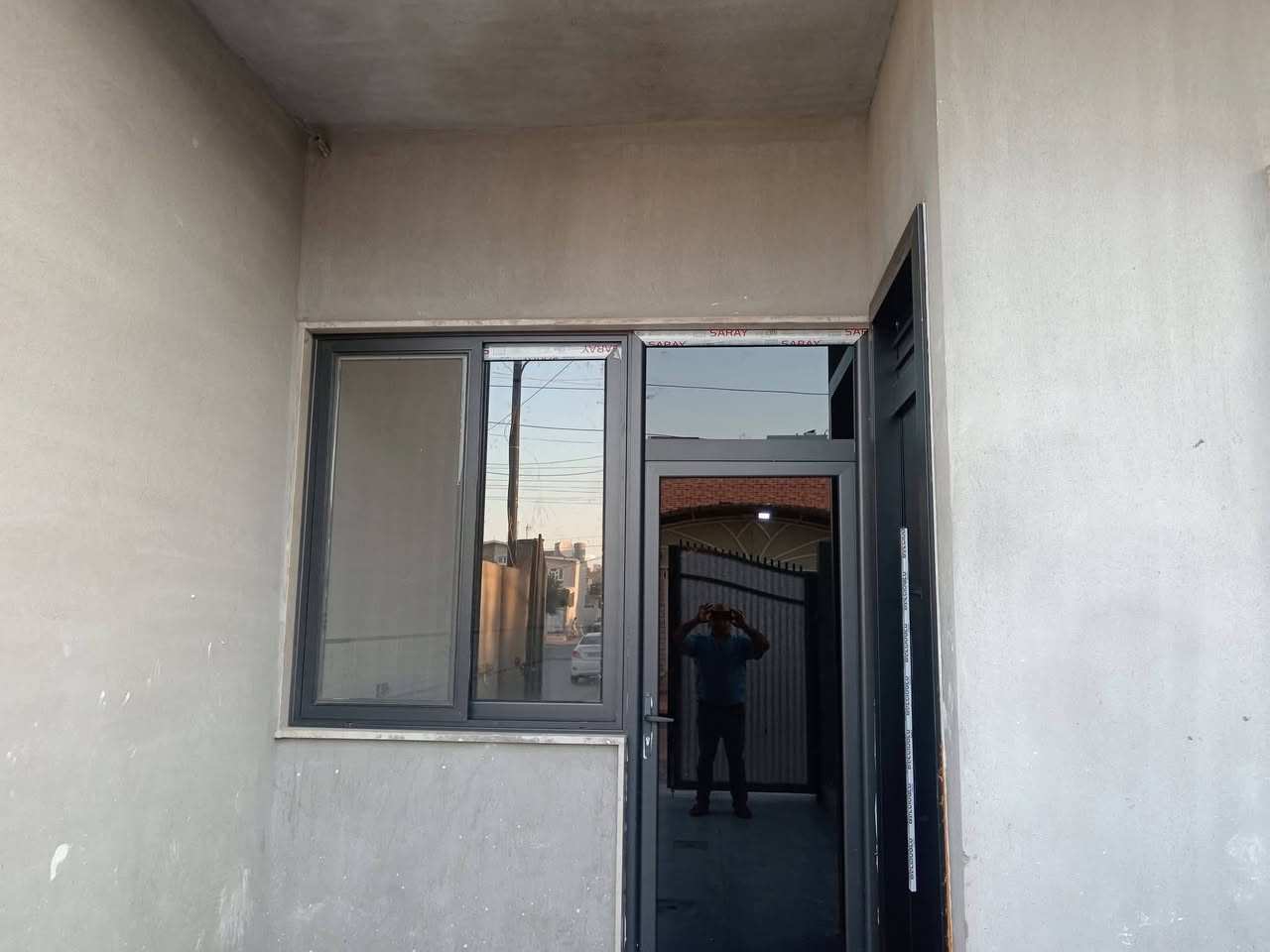 (1740)
#دار طابو طابقين بناء حديث للبيع
#العنوان /كركوك حي المعلمين مقابل جامع الفتح على شارع ١٥ م
#المساحة / ١٢٠ متر
#الواجهة / ٦ أمتار في ٢٠ متر
#السعر / ٢٢٥ مليون
#للاتصال / ***********
