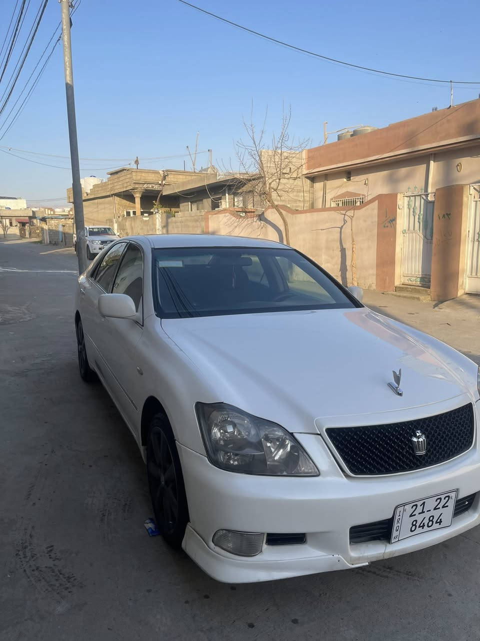 شاهینە بۆ فرۆشتن   براوە
مەکینە بجوک بەگەورە  
مۆدیل٢٠٠٧
بەسمە رەساسی
هەر پیمج بەسمەی  ئیشئەکا 
کامل مەسروف کراوە 
سەیارەکە لەقوەتی خۆی بیزارە 
جوار ویلو تای لۆک 
سوکان لەگزیز 
ناو رەش 
تازە رۆنی گۆر دراوە گیرو مەکینە   
وە سیحریشی ٥٦گەلاو مەحامەلە  ژم  ئاسیا *********** وە کۆرەک ***********  ئەدمین🫀
