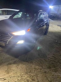 توسان موديل 2021 وارد أمريكي بيه قطعتين صبغ جاملغ وبنيد فقط فوول مواصف...