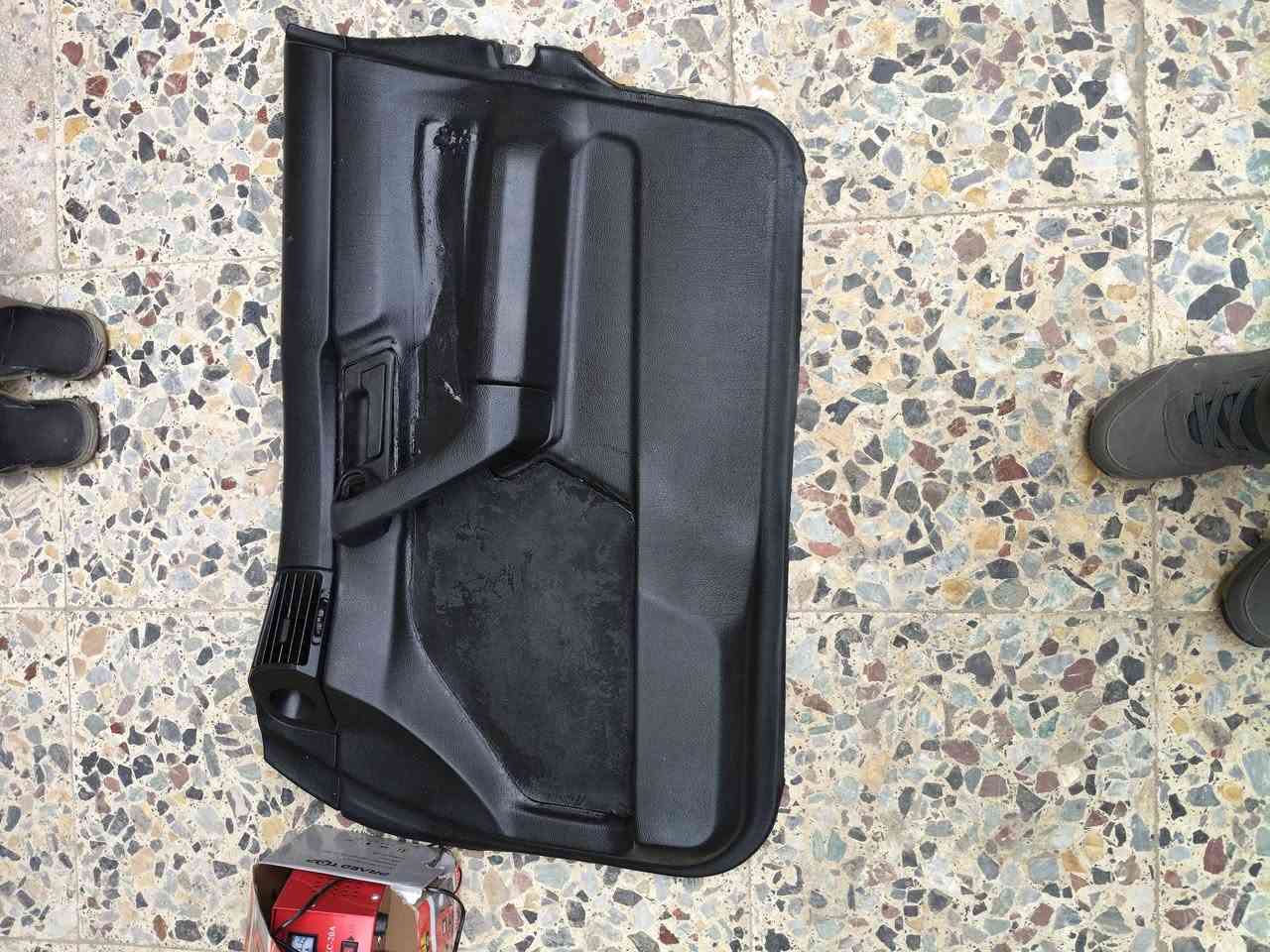 غراض سيارات بي ام دبليو وغيرها ورخيصات كلش مكاني بغداد الحسينية كلهم ب 60 الف مستعجل ع البيع  رقمي ***********
