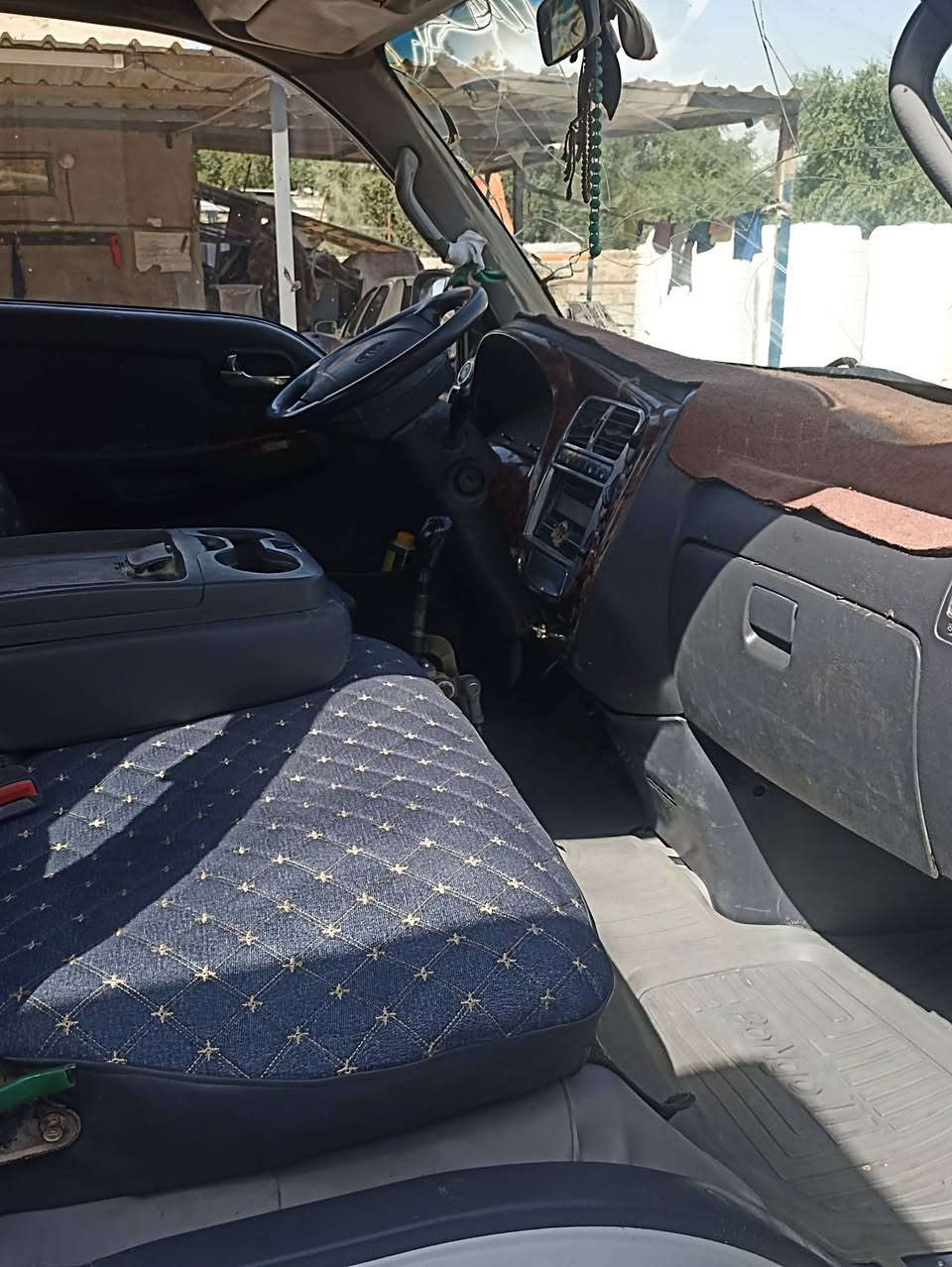 كيه حمل البيع موديل 8 مكينه 3000 مسكر كرنفال محور بم ونوزل رقمهه بابل ومكان نجف مكفوله من كير ومكينه وكسن وشاصي ورقم شاصي واضح دوشمه جديده تخم تاير جديد سنويه  صاقطه صارلهه شهرين سعر 75 وبي مجال ستفسار تصال عل رقم *********** ورجاهن المو شراي لا يتصل ولا يعلق
