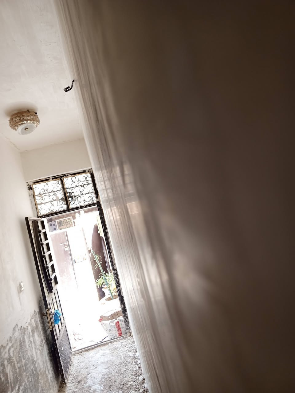 لباخ ومبيضجي متفرغ شغل نضيف وبأسعار مناسبه
بغداد الكاضمية

***********
