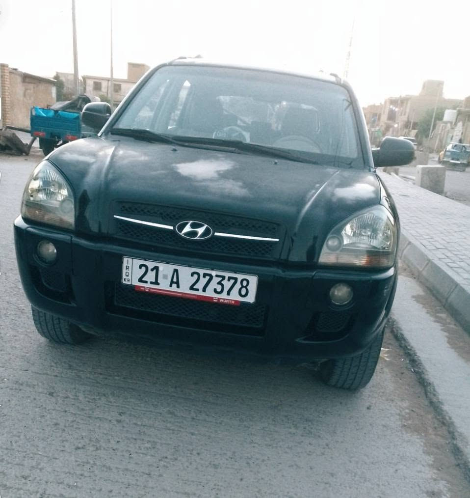 سلام عليكم سياره توسان موديل 2006 مكفوله كفاله  من الضربه والتبديل والمعجون فقط بيه جيلاتن كير ومكينه مكفوله  السعر 105 وبي مجال مكاني الكوت ***********
