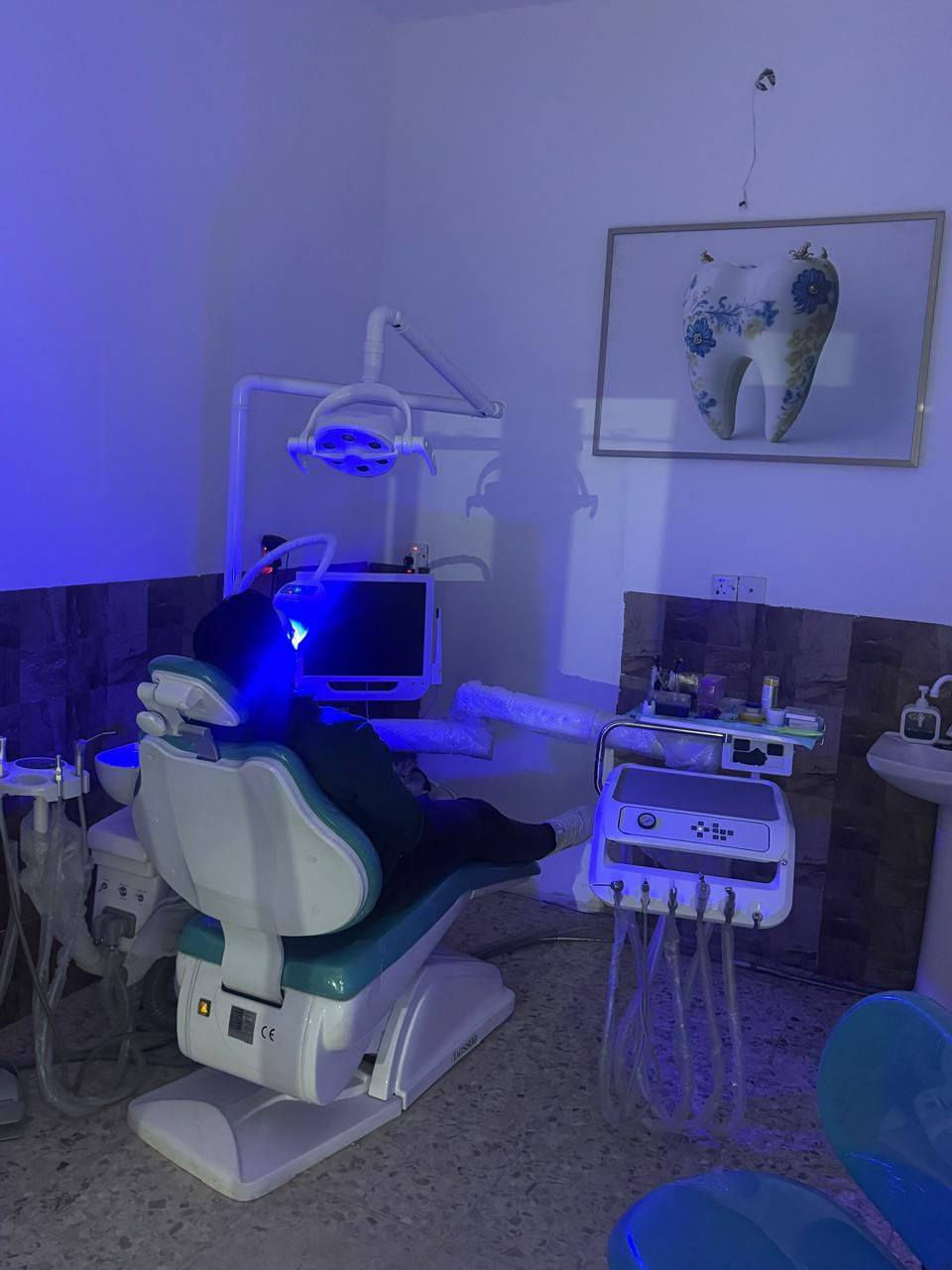 ودّع اصفرار الأسنان💛💛
جلسة تبييض بالليزر
🔹 آمن
🔹 سريع
🔹 نتيجة فورية
📍 أبو غريب – مقابل معمل حليب بلادي
في مدخل المنسية – مجاور مطعم زوز
📞 للحجز:
***********
***********
ابتسامتك الجديدة تبدأ من هنا ❤️
