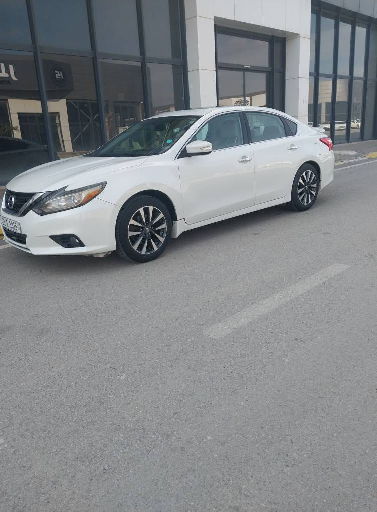 ‎***********
‎نیسان ئەڵتیما 2017 SL
‎فول مواسەفات
‎بەسمە
‎سلایت
‎ناوزەرد
‎شەغال
‎ڕادار
‎کوشن هیتەر کارەبا
‎حاسە و کامێرا
‎سەنەوی تازەیە ، سونەریشم داناوە 
‎سەیارەکە بێنوقسانیە پەڵەیەک بۆیاخە بێ ناو بێ ئێرباگ
‎ السليمانية, العراق
