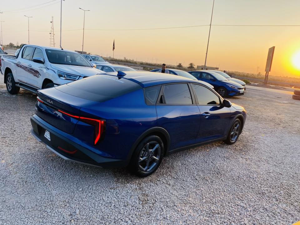 #يالله كيا كي 4 فورتي موديل 2025 دخول جديد 
مرقم مثني شهداء حجز سنتين فقط وكاله عامه 
بسم المشتري الضرر صبغ طرف الجاملغ والبنيد 
بدون فتح بدون تبديل فقط والباقي مكفول موصفات 
فول عده الفتحه بصمه تشغيل عن بعد ويل كروم 
بصمه ابواب مكينه 2000 دوش وباقي الموصفات 
واضحه الـسعر 160$ مـوجوده المثني الرميثيه 
تـفاصيل واتـساب (***********)
