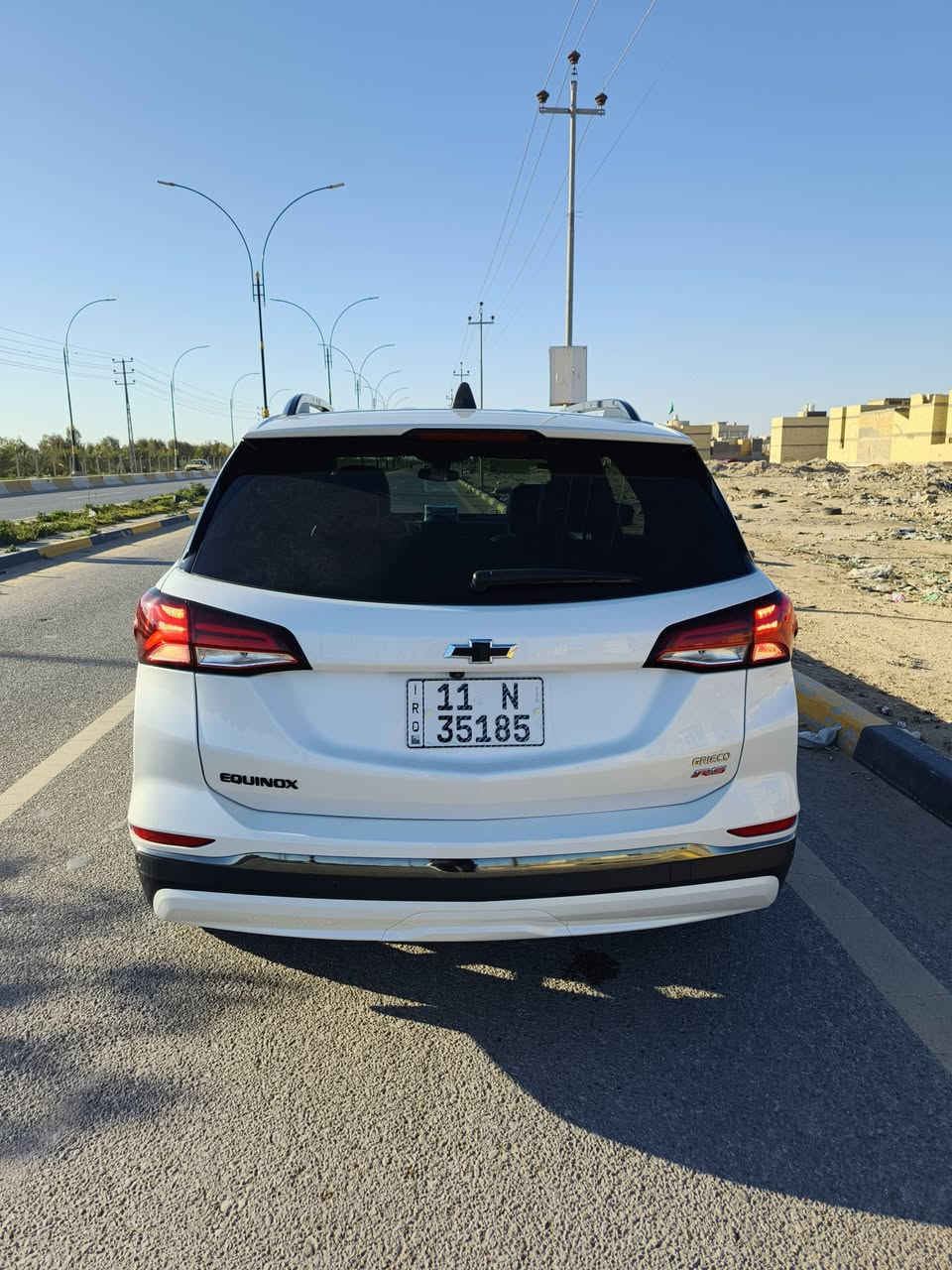 ‏- السلام عليكم / للبيع    2023
‏
‏-✅ ⁠شوفر ليت ايكونكس ماشية 12 الف فقط بوضع الزيرو وبوضع الشركة اللون ابيض لؤلؤي 
‏مكفولة كفالة عامة بدون اي حادث تقريرهة غرق 
‏- ⁠✅موديل 2023 السيارة رقم بغداد هزه وفحص وترقيم جديد السياره بجمها كبس بلادي بوضع الشركة ضررها فقط غرق بنسبة 25 %  
‏- ⁠/ بجم كبس / خلف كبس . 
‏محرك 1500 تيربو 4 سلندر اقتصادي وقوي
‏
‏- مواصفات RS 
‏-بانوراما 
‏-بصمة تشغيل + بصمة ابواب
‏-مقاعد جلد اسود رياضي خيط احمر 
‏- ⁠رادار امامي -  رادار خلفي تحديد مسار قيادة آليه
‏- ⁠كروز سرعة - مانع تصادم - 
‏- ⁠شاشة ايباد تدعم كار بلي 
‏- ⁠قطعتين تبريد - البوب بصمة
‏ - لايت زينون عالي ناصي 
‏-سايد بريك بصمة 
‏-سستم صوت Boss
‏-جنطة ذكية كهرباء
‏-تشغيل عن بعد
‏-كامرات محيطية ورادار نقطة عمياء 
‏- تدفئة كشنات وستيرن
‏- ⁠المكان كربلاء المقدسة حي السلام
‏- ⁠***********     /      ***********
‏- ⁠واتساب او الاتصال عالرقم
‏- ⁠تحويل مباشر للمشتري 
‏
‏-✅سعرها  205   ورقة وبي مجال 
‏
