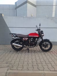 دايوان لاتي • موديل ٢٣ • اوراق اصولي