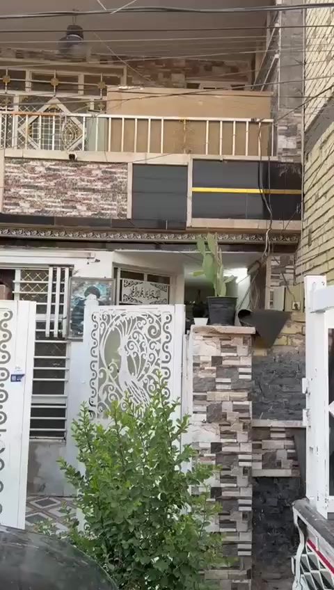 بيت للبيع بالحسينيه بشارع الحشد التفاصيل داخل الفديو متواجد واتساب
***********
