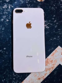 📱 ايفون 8 بلاس للبيع السعر 140  بطاريه 98 اذكره 64  شرط ضد ماي  شراي ي...