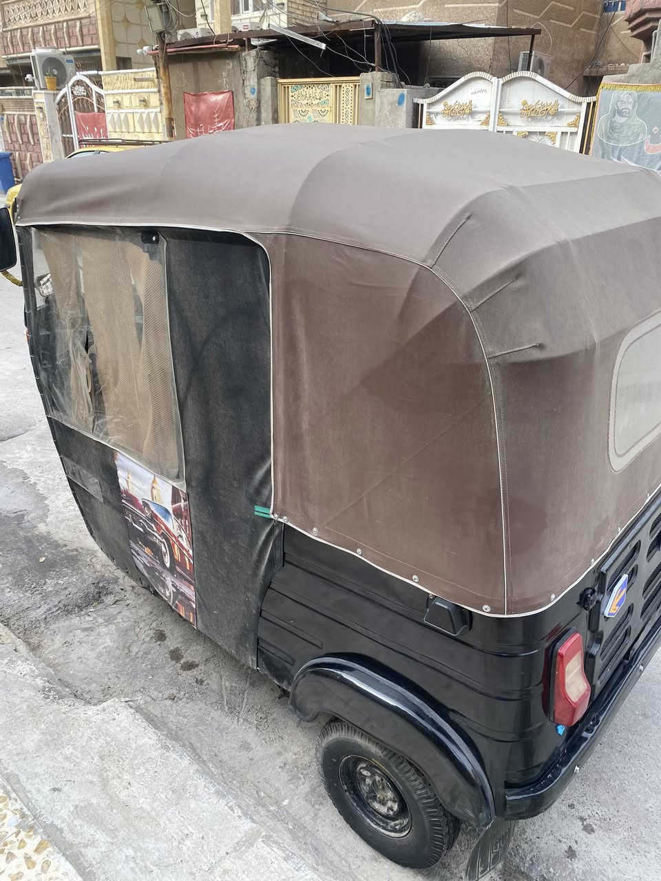 تكتك موديل 17 تعمير رقم وسنوية تحويل ثاني يوم التكتك بأسمي مكاني الشعب السعر 5200 وبيها مجال 
***********
