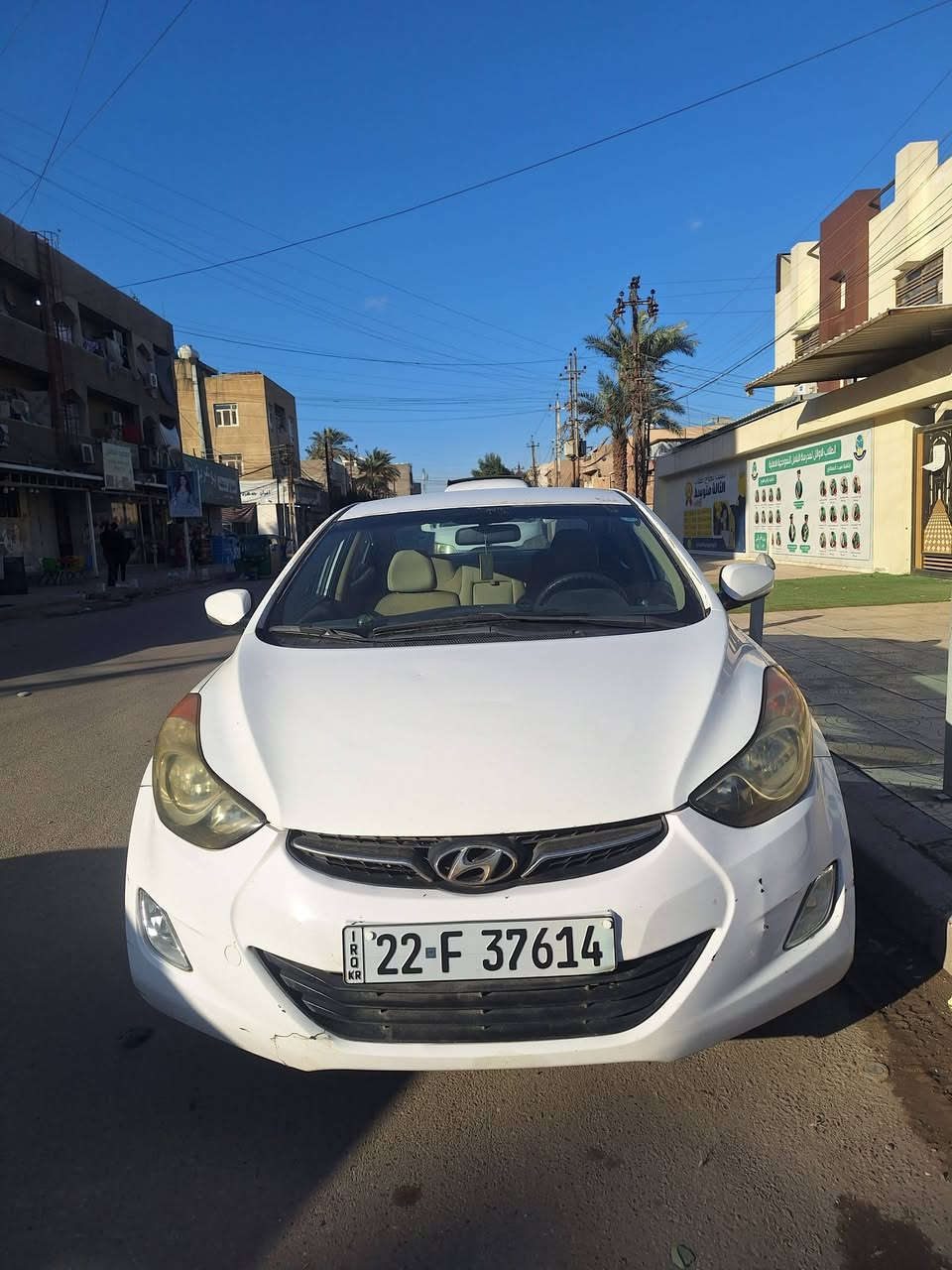 السلام عليكم النترا 2013 خليجي
بيها بنيد مصبوغ جاملغ السايق امامي مبدل 
جاملغ جهة الصدر اربع اصابع صبغ بس 
سيارة جاهزة شغل واطلع وين ميعجبك مكينه 1600 دوش تبريد تحكم استيرن سنوية بأسمي موجوده بحي المعلمين او الامين 
110 وبيها مجال بسيط 
***********
