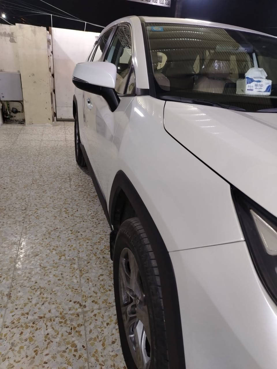 السلام عليكم
مكلف بالنشر 

تويوتا راف فور موديل 2024 لون ابيض شركة ساز بعده بالضمان 

ماشية 4300 كيلو يعني اخت الزيرو

 كلشي على وضع الشركة حتى الدواسات بعدهن مامشدودة

 مابيه اي ضرر صيانته بالشركة 

فورويل درايف محرك 2500 

كتلوكات الشركة وكارت الضمان وكلشي موجود 

السيارة رقم بغداد 

السعر 40 مليون وخمسمية الف دينار

للاتصال 

0773 169 8873

اني مكلف بالنشر
