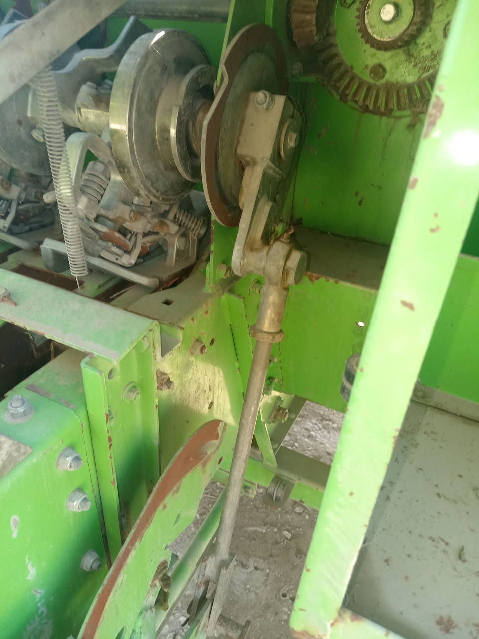 سلام عليكم البيع كابسه حجم ٥٥ موديل ٢٠١٦ جاهزه الشغل رقم هاتف ***********َ كورك *********** سعر ٥ملاين وربع وبيه مجال الشراي باقي التفاصيل علا الرقم
