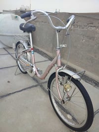 باسكل برجستون ياباني اصلي كله عل بلاد حجم 22 للاستفسار 07700646494