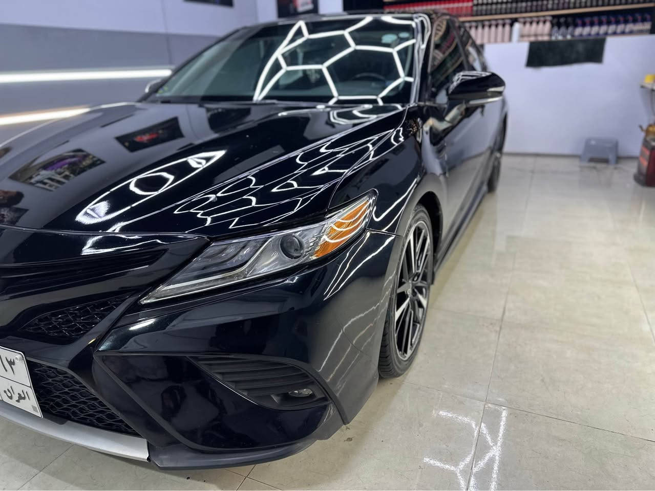 TOYOTA CAMRY 2020 XSE – 1/1
‎تۆیۆتا کامری ٢٠٢٠ (XSE) فوول مواسەفات ئەمریکی
٤ بستؤن
‎سەیارەیەکی زۆر جوان و پاکە، ڕەنگی ڕەشی قەتران، نموونەیەک لە هەیکەل و جوانی.

‎مواسەفات (XSE – Full Option):
‎• پانۆراما
‎• سیستەمی ڕاداری 360 پلە (پێش، پشت و تەنیشتەکان)
‎• ڕاداری خەتی جادە
‎• کوشن جلد
‎• کوشن گەرم
‎• 4 جۆر کوشن کارەبایی
‎•چوار ساڵنسای بیلادی
‎•مؤبايل چارج
• Auto Hold(ئۆتۆ هۆڵد)
‎•بەسمە
‎• برێکی بەسمە
‎•3 جۆر مۆدی لێخووڕین(ECO, SPORT, NORMAL)
‎• 3 جۆر گێڕ (ئۆتۆماتیک، عادی، گێڕ لە سووکان)
‎• شاشەی گەورە
‎• کامێرا و حاسە
‎• تەحدید سورعە
‎• تەحەکوماتی سەر سووکان
‎• چوار دەرگا بەسمە
‎• لایتی پێشەوە LED، عەدەسە، زینۆن، بلاجیکتۆر
‎• لایتی پشتەوە LED 
‎• زۆر مواسەفاتی تر

‎• کامل سێرڤس کراوە
‎• 4 تایەی تازەی لە ژێرە
‎بۆیاخ: تەنها ١ پارچە بئ دةعم (چەملغی دوای سایەق)
ناو سنوقى نەگرتوه
‎• پێشی کەپسە و ئێرباگ نەتەقیوە
‎• کامل بیلادیە

‎گێڕ و مەکینە نەکراوەتەوە بە شەرت
‎گێڕ و مەکینە و تەبرید و کارەبایات بە شەرت

‎ڕەقەم و سەنەوی تازەیە
‎تحویل و غرامە بە شەرت
‎ژمارەی پەیوەندی:
***********
***********
نرخ ١٩٤وەرەقە Singapore
