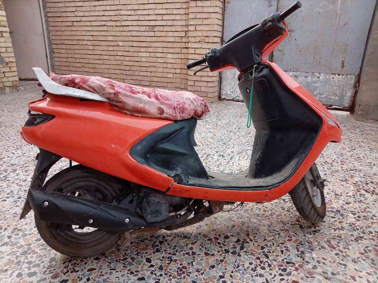 السلام عليكم شباب دراجه فراشه للبيع مفتوحه دراجه نكره وحده شلعه او معدل حلوة كلهة شغاله سلولي نقصهة  باتري
دراجه فراشه للبيع  دراجه نكره وحده شلعه او معدل حلوة نقصهة  باتري

الاستفسار ***********

