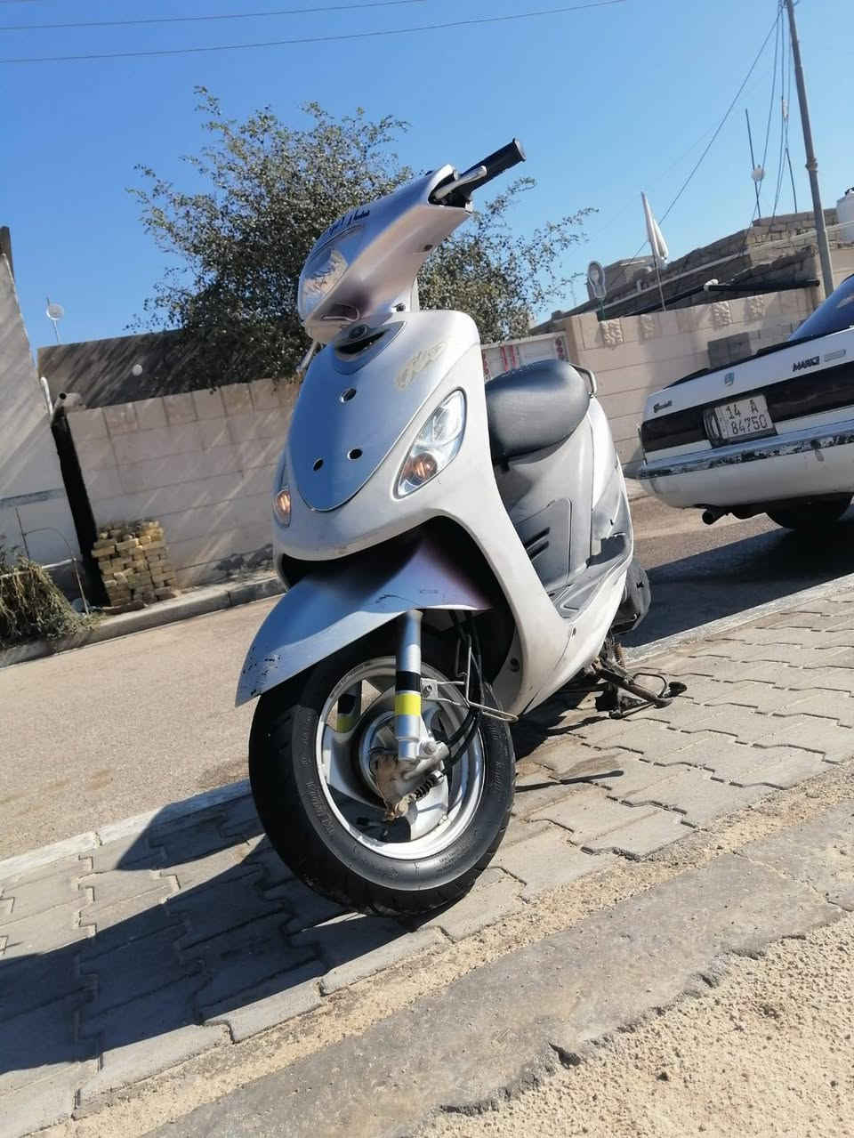 لبيع مكفوله من فتح ونضافه فول
سعر 900 وبيه مجال  الشراي

رقم ***********
