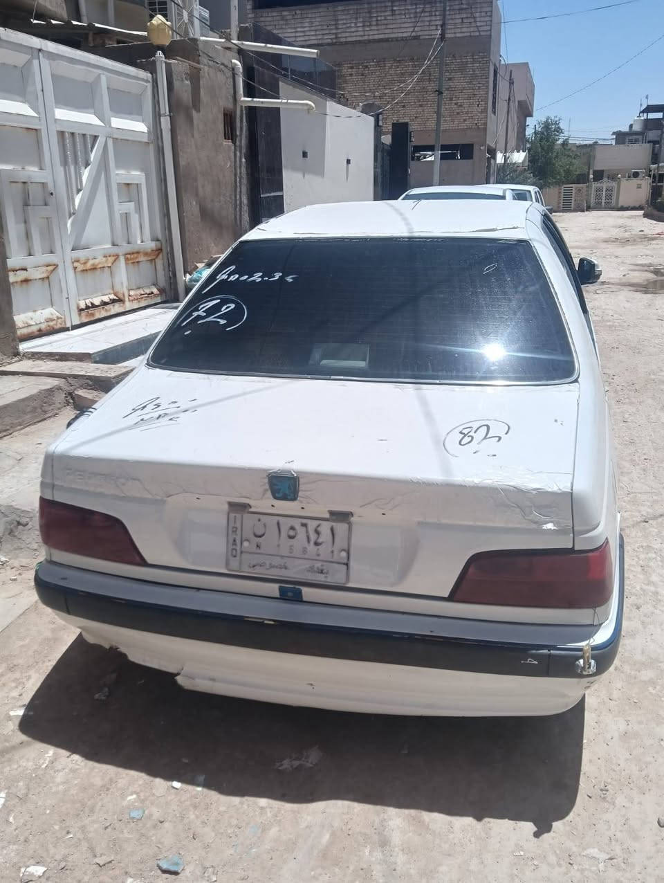 سلام عليكم بيجو بارص موديل 14السياره حلوه لا صبغ ولا ضربه بيهه بس بارد بل باب السدر السياره حلوه مشروع مداور ثاني يوم سعرهه 57وبيهه مجال ***********
