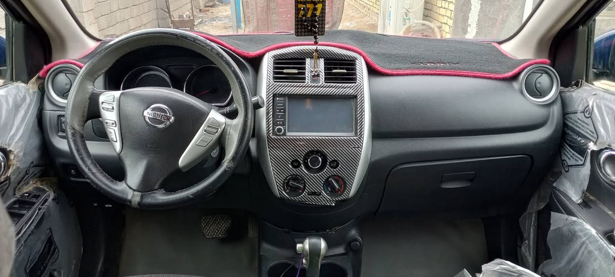 نيسان فيرسا ١٩للبيع *********** مكانه واسط
