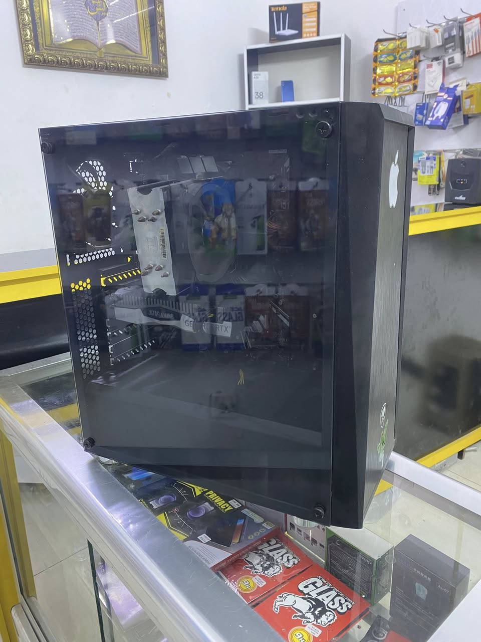 intel core i5 9600 3.70GHz المعالج

6Gb 2060 : كارت الشاشة

Mhz DiMM 266616 : رامات

هارد 1Tb SSD 128 Gb
مكاني بغداد_صليخ
سعرها 550 وبيها مجال
للاستفسار : ***********
بربك اذا ما تشتري لا تخابر 🦦🤍
