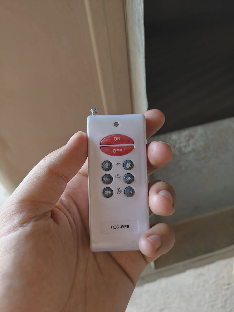 مبردة حجم 4 ونص حيل نظيف سرعتين على ريمونت 200 الف


**إذا كنت صاحب هذا الإعلان وتريد حذفه لأي سبب، رجاءا أرسل رسالة إلى الدعم الفني**