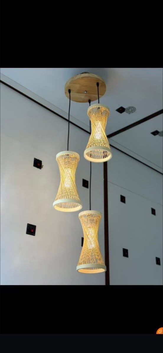 السلام عليكم /
تم وصول ثريات تعليق /بوهيمي /انواع مختلفة 

كميات خيرر من اللة 

العنوان 📍تكريت شارع الاربعين مجاورر مدينة العاب 📍

الاستفسار ***********

يوجد خدمة توصيل كافة محافضات 🚚🚚🚚
