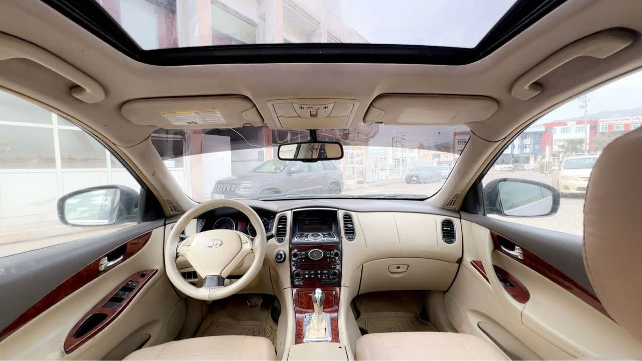 ***********- بي واتساب
***********-
للبيع نيسان انفينتي EX35 موديل 2009 فول فول مواصفات محرك 6 سلندر كير محرك تبريد شرط طخم تايرات كله جديد السياره بيها 3 قطع صبغ بدون دواخل شواصي مكفوله وايرباكات سليمه السياره جاهزه ودينار مصرف مابيها وغرفتها جديده على وضع الشركه تحويل و وكاله شرط السعر 77 ورقه ومجال بسيط وعليها 11ورقه غرامه ينزل من السعر  وهاي الغرامات بيهن خصم 20 بالميه مكان السياره اربيل طريق مخمور اكر, نينوى
