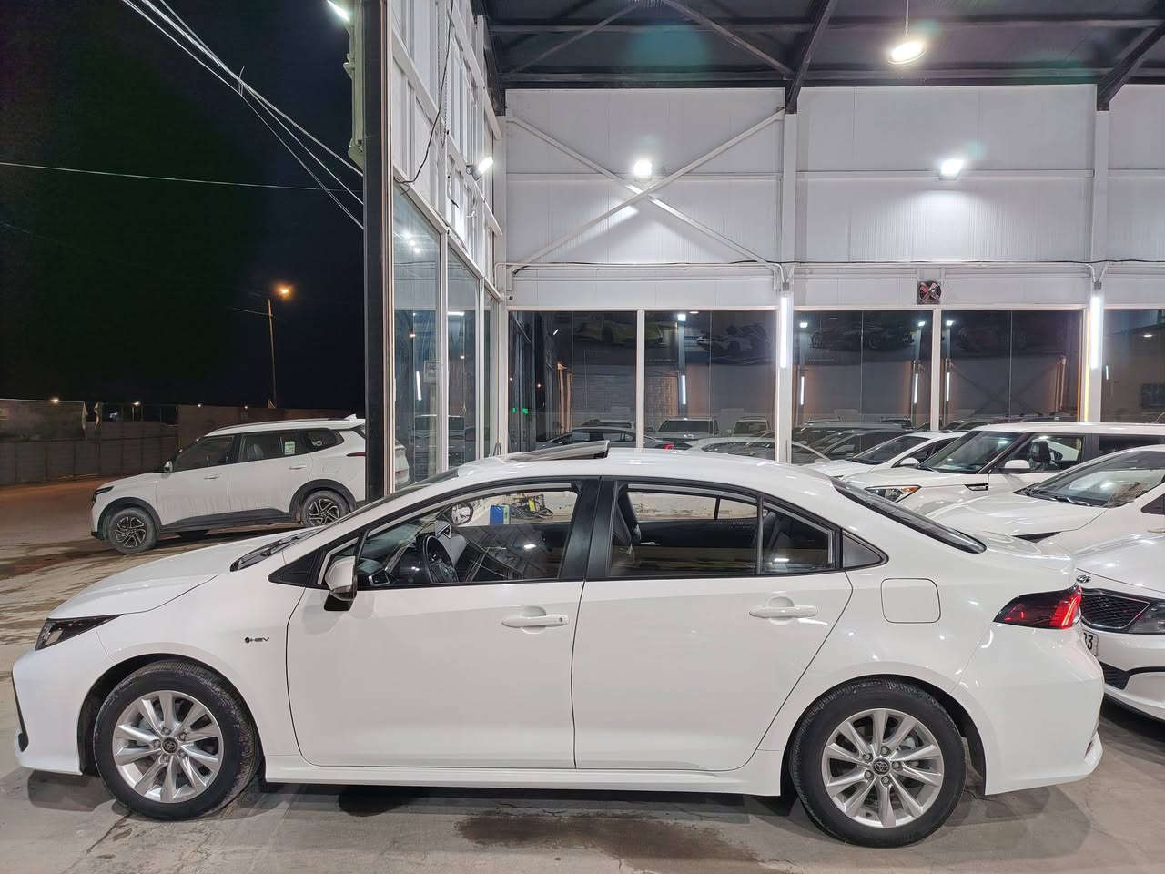 السلام عليكم 👋
تويوتا كورلا هايبرد 🚗🚗
الموديل 2024💯
السيارة خليجية كفالة عامة 💯💯
رقم بابل الدولي جاهز تحويل مباشر 👌
السيارة مكفولة من الصبغ والتبديل والبارد والشخط👍
المواصفات 
بصمة تشغيل وبصمة أبواب
فتحة سقف
 ويل كب
فول تحكم ستيرن
شاشة كبيرة و كامرة خلفية
كشنات جلد
بك لايت لد
عداد المسافة / 24000 Km🚴
السعر / 15000$
السيارة حلوة وجاهزة من جميع النواحي بدون أي نقص
للتواصل والاستفسار الاتصال على الارقام
 *********** واتس إب 📲
***********📞
الموقع:📍حلة _ حي الصحة _ مجاور فندق بابل
#معرض_الوليد_لتجارة_السيارات
انستا📲https://www.instagram.com/alwaleed_cars_1?igsh=MXMyOHN2bDJ6OXhvcg==
تيك توك 📲
https://www.tiktok.com/@alwaleed__cars1?_r=1&_t=ZS-91hXDqXB40A
