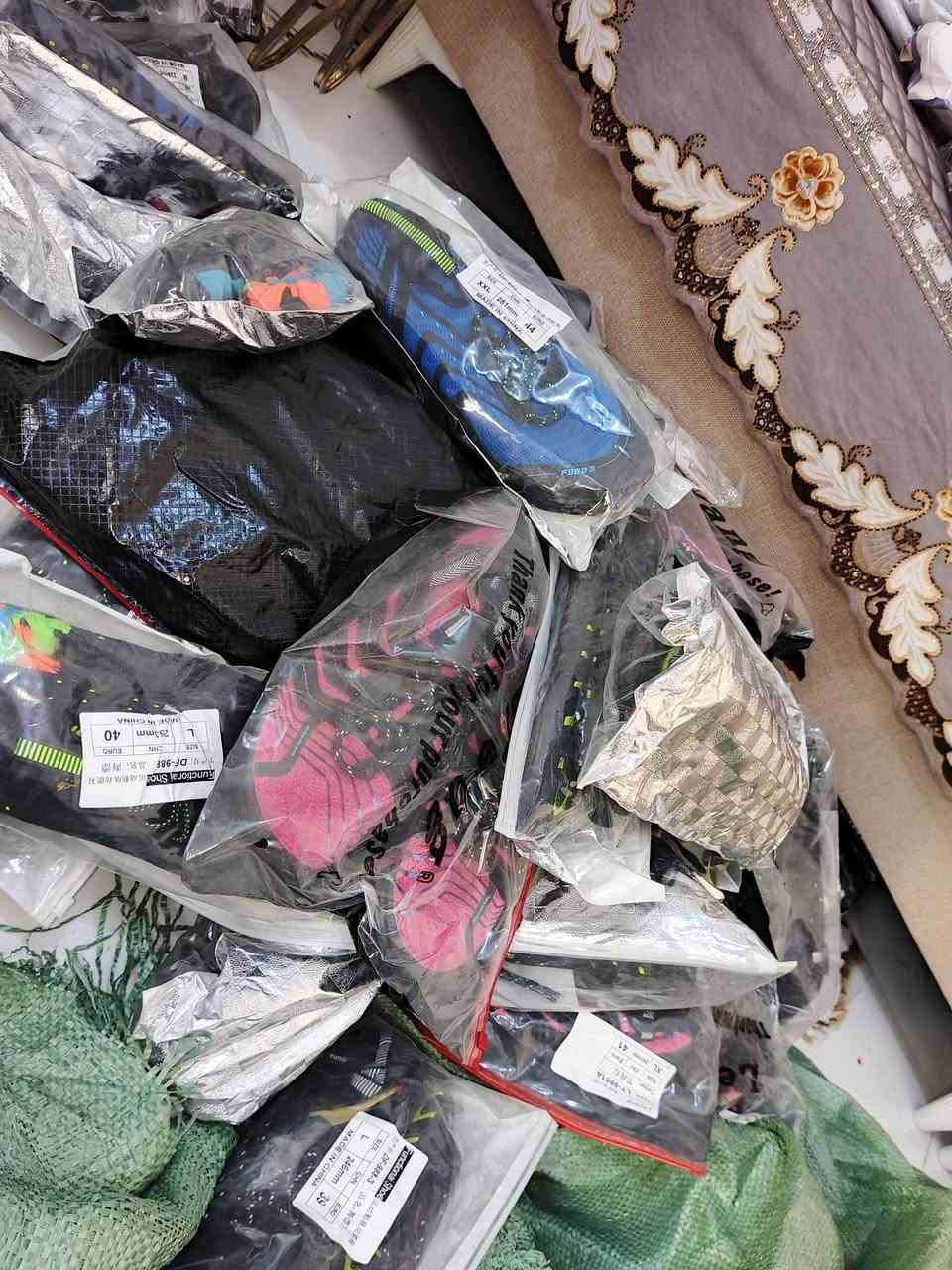 حذاء رجالي.  قياسات مختلفه 20 زوج 
الزوج ب4


**إذا كنت صاحب هذا الإعلان وتريد حذفه لأي سبب، رجاءا أرسل رسالة إلى الدعم الفني**