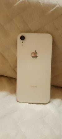 آيفون XR • ٦٤ • فيس ايدي معطل