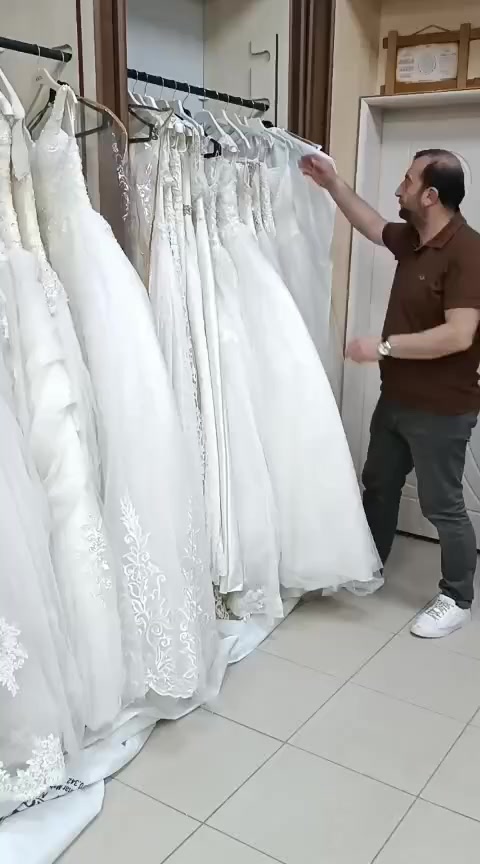 ✨️شروة فساتين زفاف وخطوبة 

✨️العدد 32 قطعة 

✨️السعر حررررررق 

 ع واتساب. https://wa.me/+905342691633

رابط تلجرام شروات تصافي مصنع

https://t.me/+tm3RPwmLUY45Y2Q0

@شورجة


**إذا كنت صاحب هذا الإعلان وتريد حذفه لأي سبب، رجاءا أرسل رسالة إلى الدعم الفني**