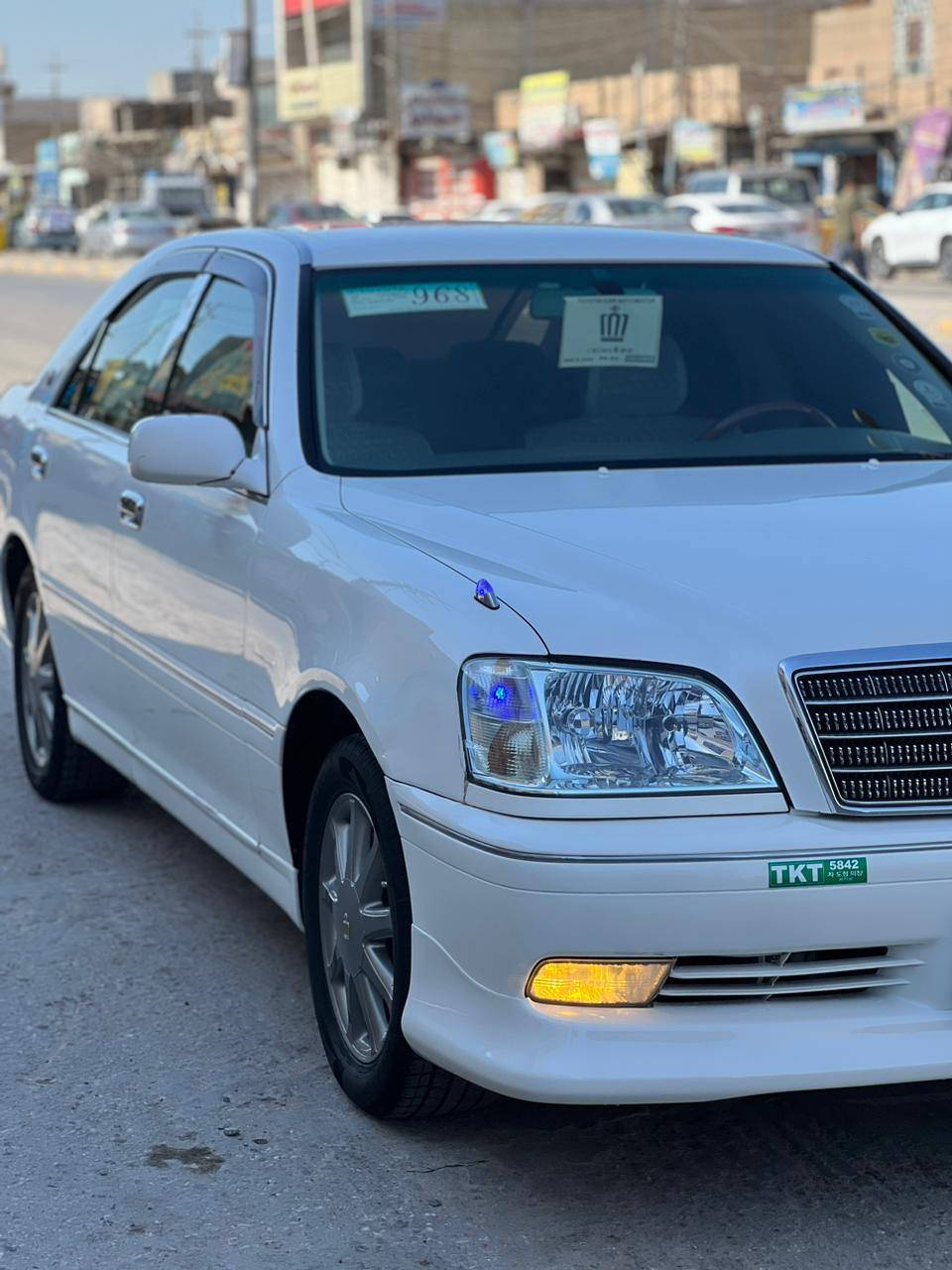 سلام عليكم
جنون 👑ملكه 
موديل 2003
رقم كركوك مدفوع الكمرك باقي بس عله رقم 
مكفوله من الكصه وظربه ونقل الجثه 
سعر 110 وبيه مجال قليل 
رقم تليفون ***********
