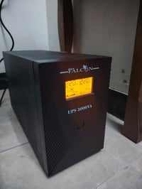 Ups falcon 3000 VA وبي منظم فولتية AVR يعتبر لاين انتراكتف  4 بطاريات ...