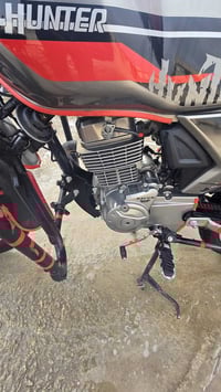 داي وان هانتر • كفالة عامة • بابل جبله