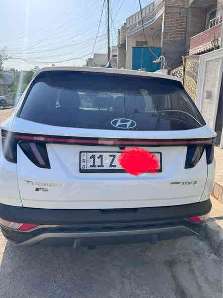 توسان موديل 2023 هايبرد برستيج فول مواصفات بدون ايبراك ضرر قبغ جنطه ومبدل 
محرك 1600 تيبربو
السعر 21000$
5 كامرات كامره في الاشاره في الدشبول عندي تشغيل الاشاره 
تشغيل عن بعد وتحكم في الرمونت الى الامام والى الخلف تسير عن طريق الرمونت
بانوراما سلايد روف
شحن لاسلكي وكير دكم وشفتات ومثبت سرعه ومانع تصادم رادار 360 درجه 
تدفئه ستيرن
تدفئه وتبريد كشنات والكشنات الخلفيه تدفئه
المقاعد الاماميه كهرباء 
تبريد خلفي امامي 
صندوق كهرباء 
AWD دفع رباعي
مساعد منحدرات
قياس مدى تركيز السائق وتحذره عند التعب وعند النوم واهتزاز الستيرن
وبيه مواصفات جدا عاليه ماذكرته لكثره المواصفات
الاتصال : *********** بغداد
