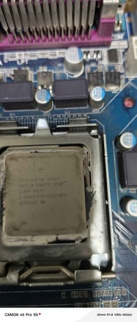 مذربورد جيجابايت • رام ٢×٢ • شغال ١٠٠٪