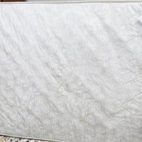 دوشك مستعمل • 120×180 سم • عيوب بالقماش