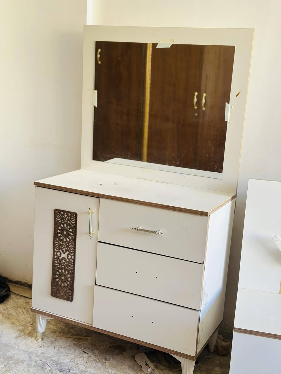 غرفه تركي للبيع
متكونه من جربايه وكنتور وكومديات وميز مرايه
السعر 400
العنوان الرفاعي


**إذا كنت صاحب هذا الإعلان وتريد حذفه لأي سبب، رجاءا أرسل رسالة إلى الدعم الفني**