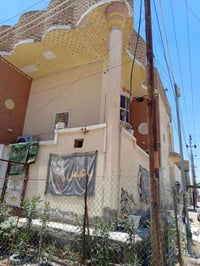 للبيع خلف مدرسه الخوارزمي الطابقين بناء حديث اتصال على رقم 07816616655