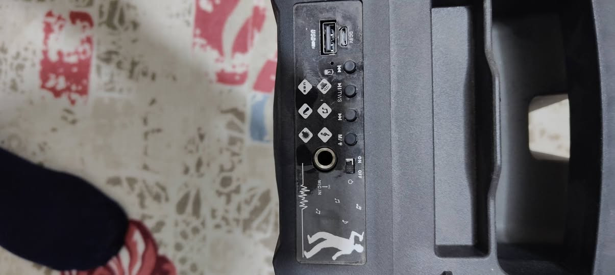 اخذته جديد شاهد الله ما احتاجه اريد ابيعه 30 وبيه مجال صوت روعه شرط حفله اتكول كربلاء ***********
